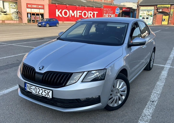 Skoda Octavia cena 41300 przebieg: 203000, rok produkcji 2018 z Elbląg małe 191